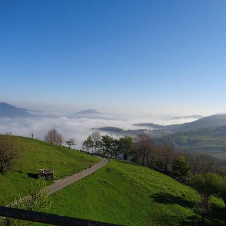 Casa Rural Alustiza Guest House Villabona Екстериор снимка